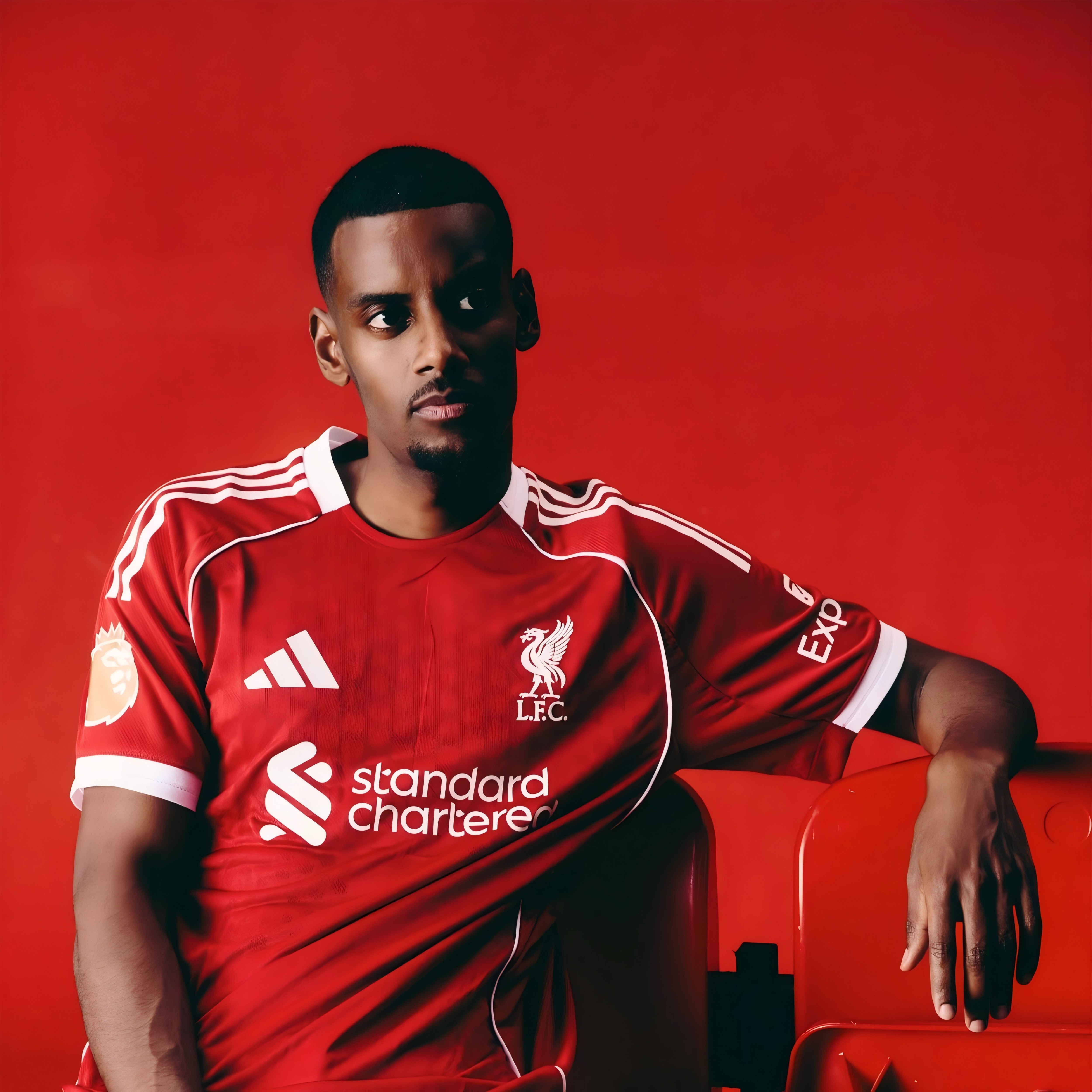 半岛体育网址-TA:利物浦没考虑过巴尔科拉和罗德里戈,他们只要伊萨克