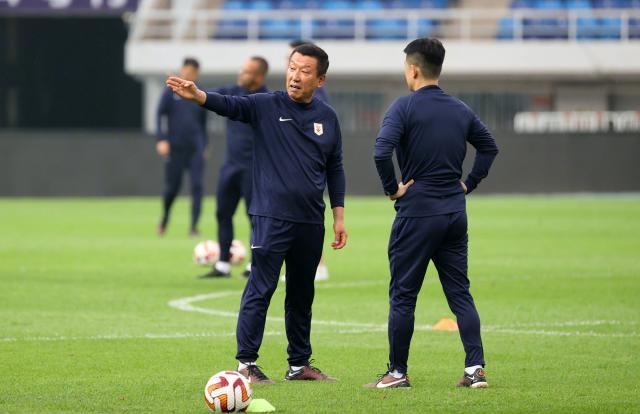 半岛体育在线-崔康熙的复兴泰山计划：第1年有考核 小将先靠边站