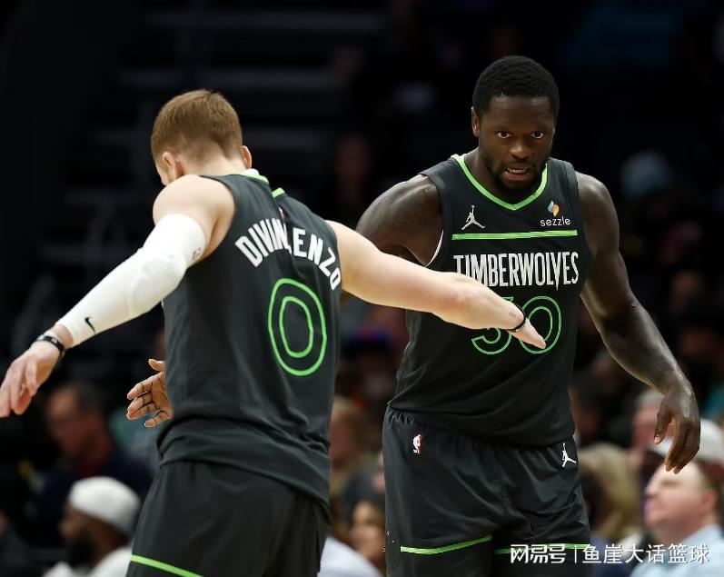 半岛体育-勇士惨败！兰德尔18+7希尔德10中2，戈贝尔15+17，库里也开怀大笑