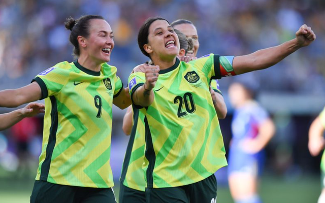 4-0！女足亚洲杯最大惨案诞生：8强已定2席，两队给中国队出难题